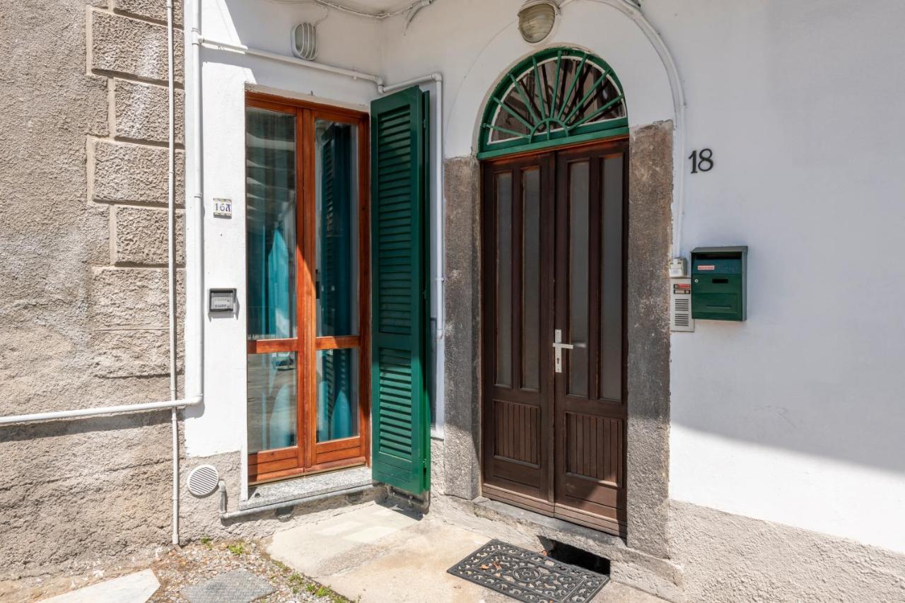 La Casa Del Pescatore Cernobbio Exterior photo